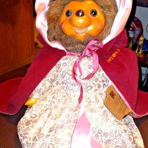 Robert Raikes Bears with traditional wood faces Marian the Hedgehog #660332 From